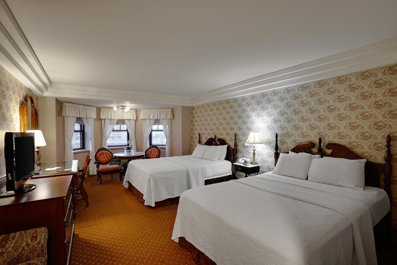 The Clarkson Inn Потсдам Экстерьер фото